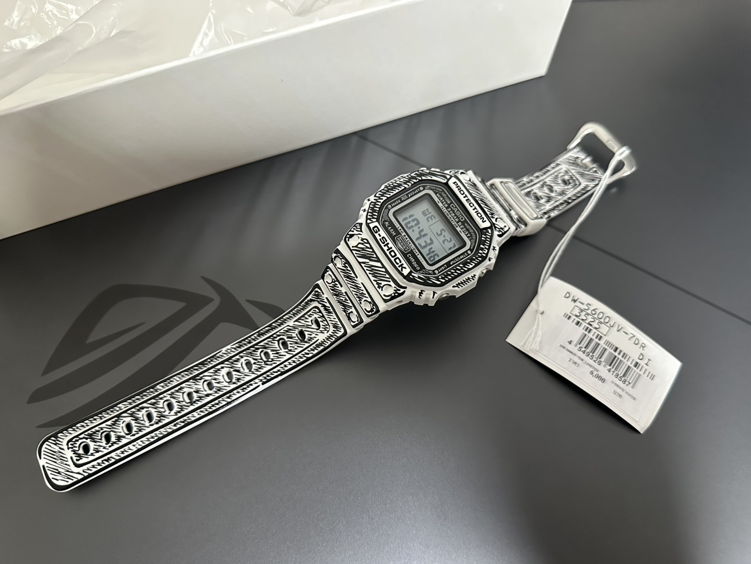 Casio G-SHOCK DW-5600JV-7